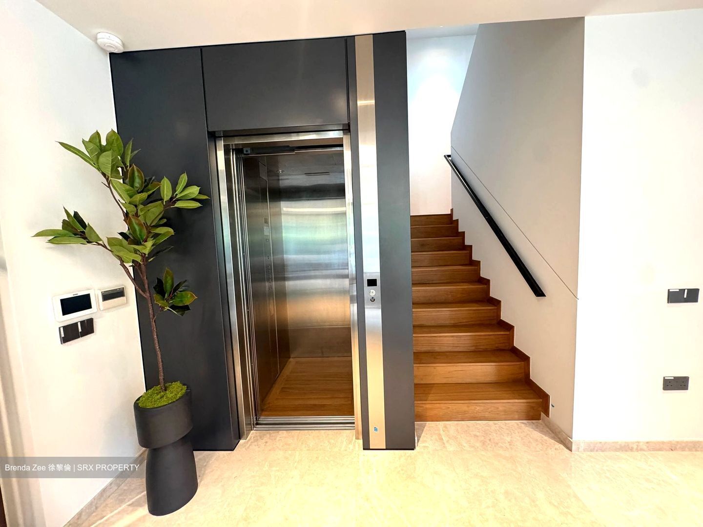 Greenbank Park (D21), Semi-Detached #554342181